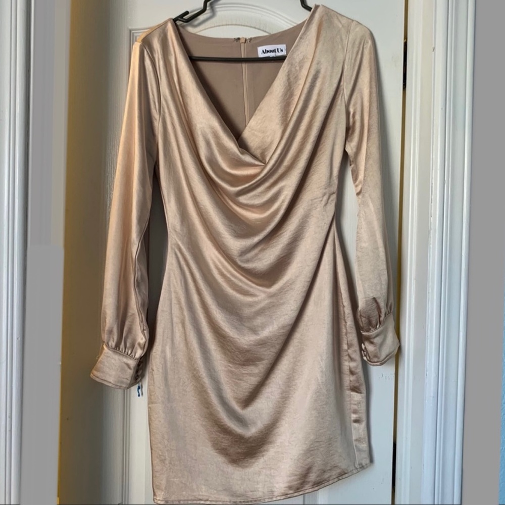 Revolve Dress “About Us” XS